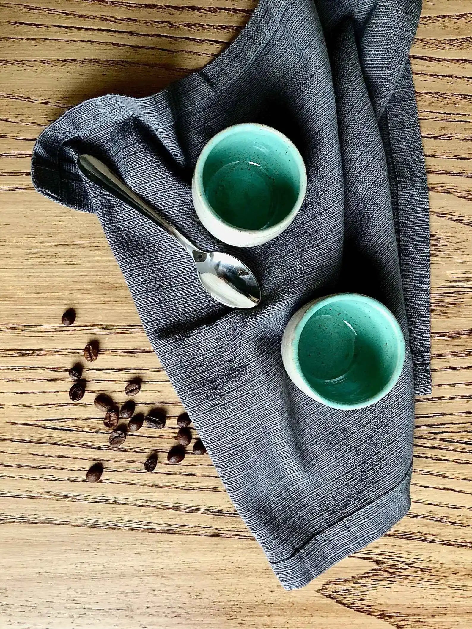 Tasses à café en céramique beige et vert turquoise sans anse | lot de 2 tasses Solna