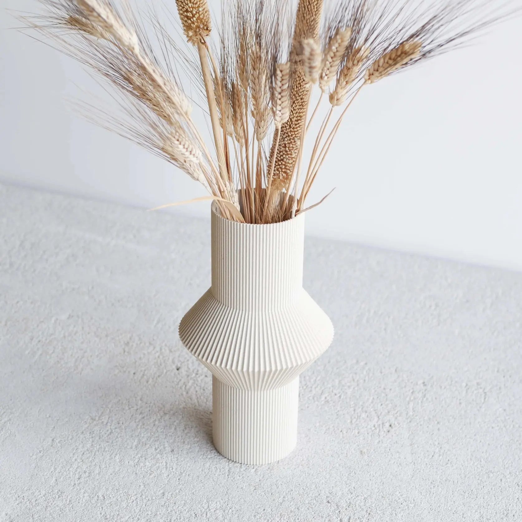 Vase en bois recyclé HOI, design d'inspiration asiatique MINIMUM DESIGN